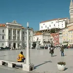 Janko Apartment *